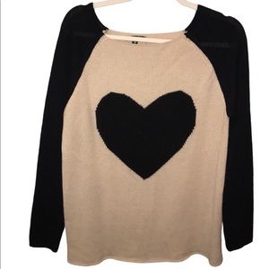 COPY - Long sleeve scoop neck knit sweater!
